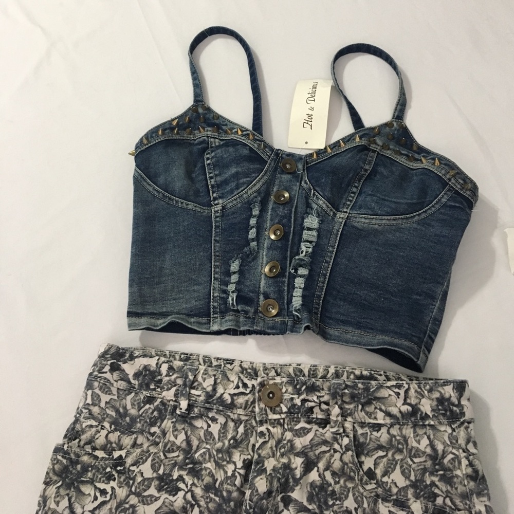 Cut studded Denim Top✨Sale✨