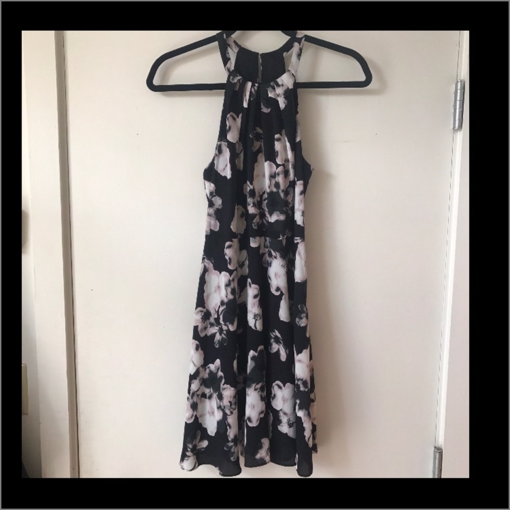 Express Floral Dress with Key Hole back