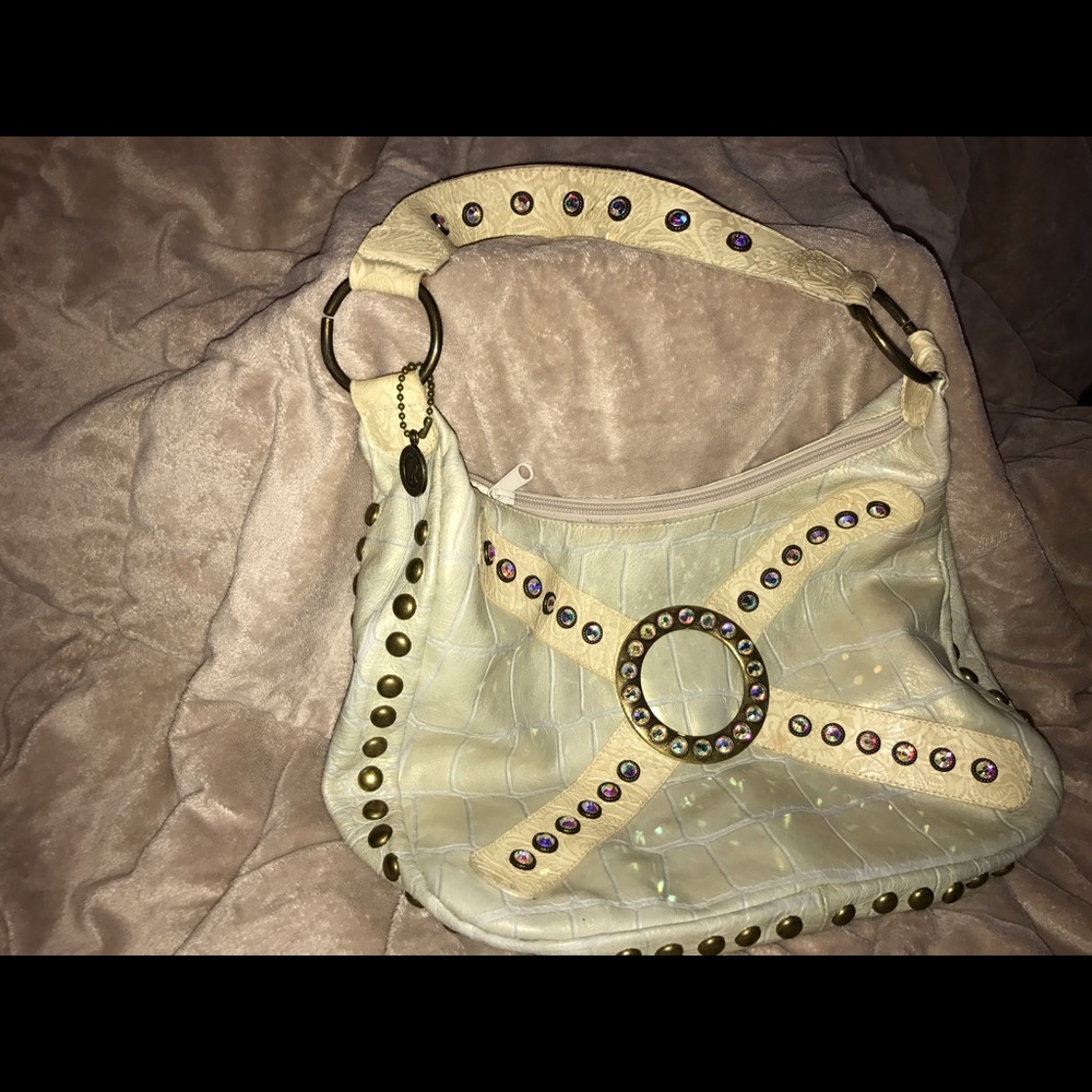 Leather rock purse with stones