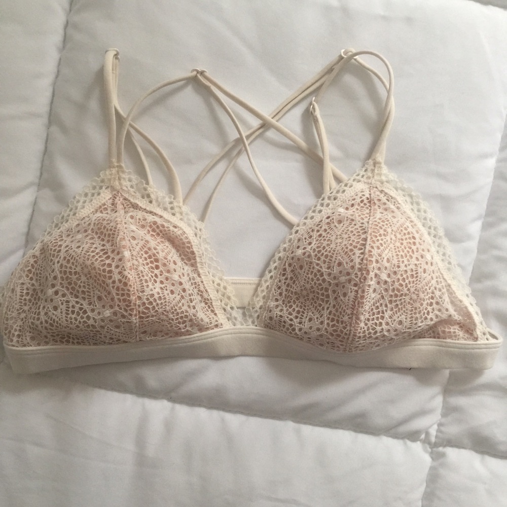 Victoria's Secret bralette 💁🏼