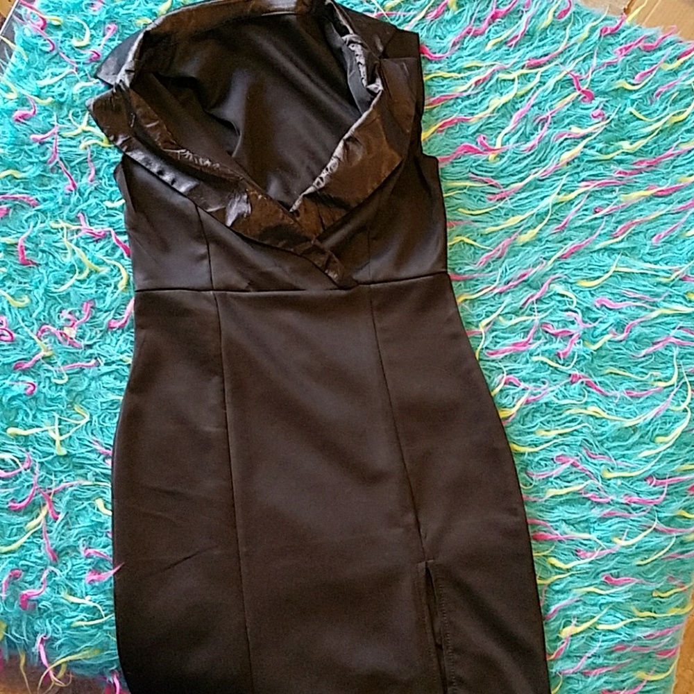 THE  Black Dress