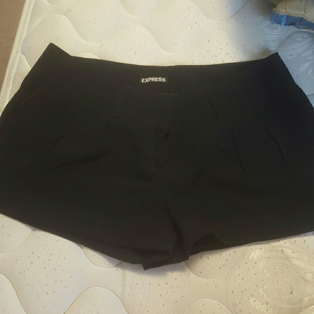 Black Size 8 Express Shorts