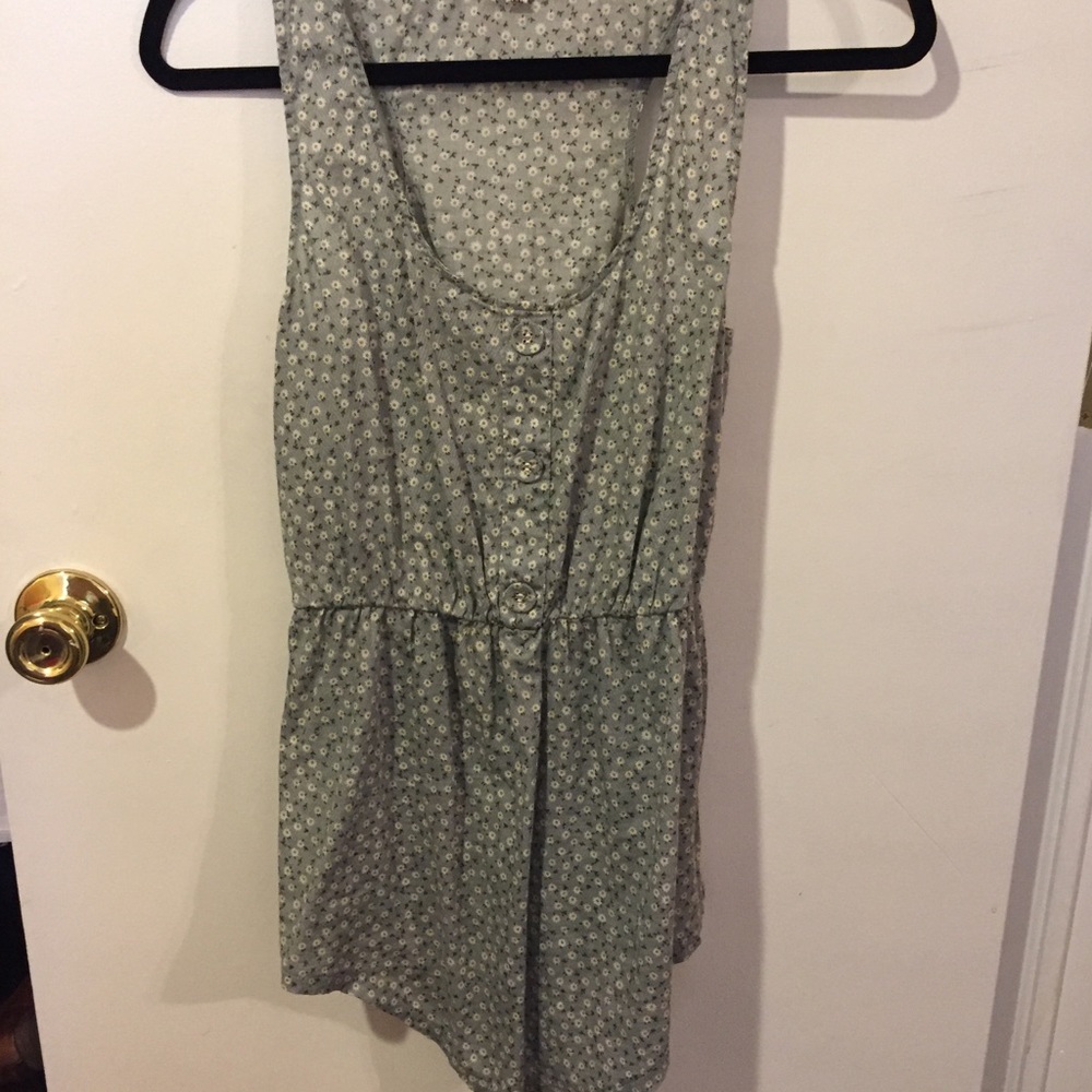 Daisy print blouse