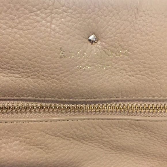 Kate Spade Crossbody - Picture 2 of 4