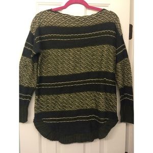 Warm but light weight green sweater