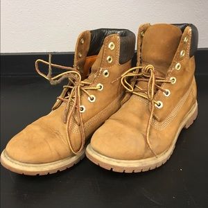 Women's Timberland Boots Size 7