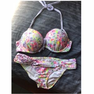VS bikini