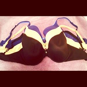 2 Victoria's Secret Body By Victoria bras 38D
