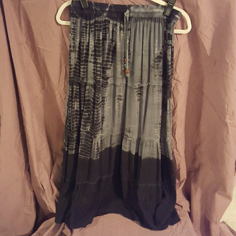 Maxi skirt. Size S