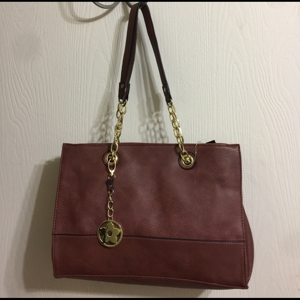 NWT Tan Bueno Purse