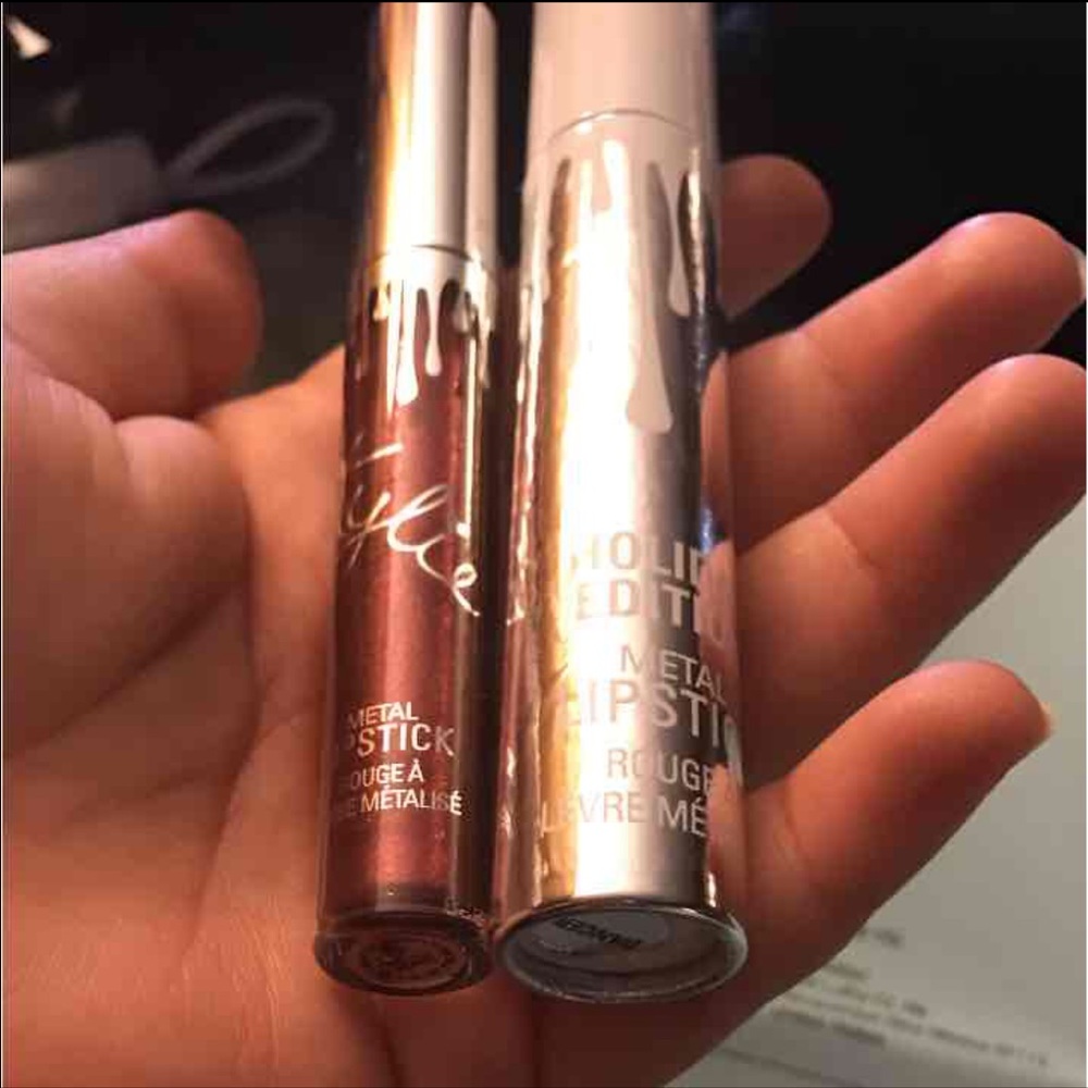 Kyle Cosmetics Dancer Metal
