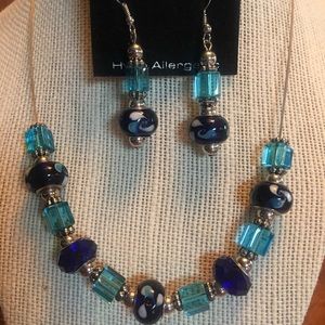 NWOT Necklace and Dangle earring set