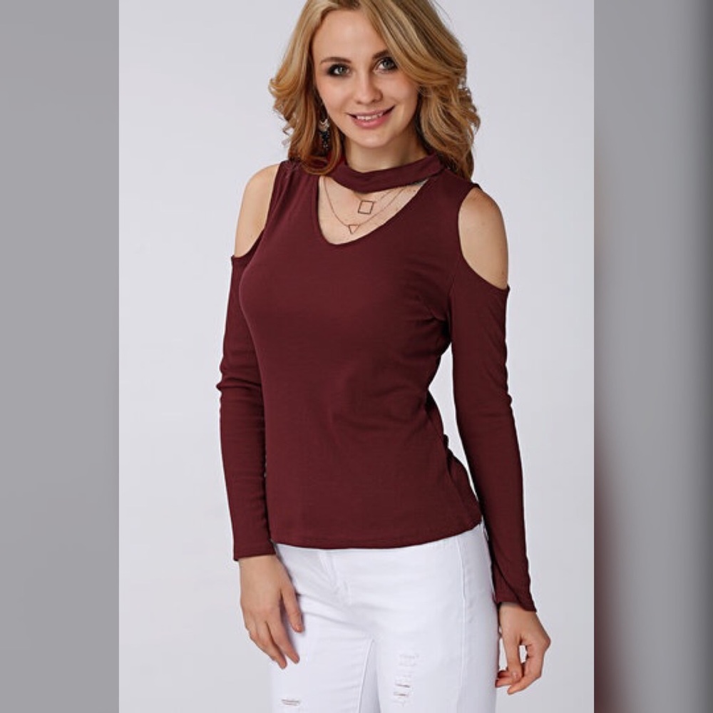 Yoins V-Neck cold shoulder top