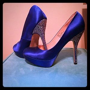 Steve Madden Royal Blue Pumps