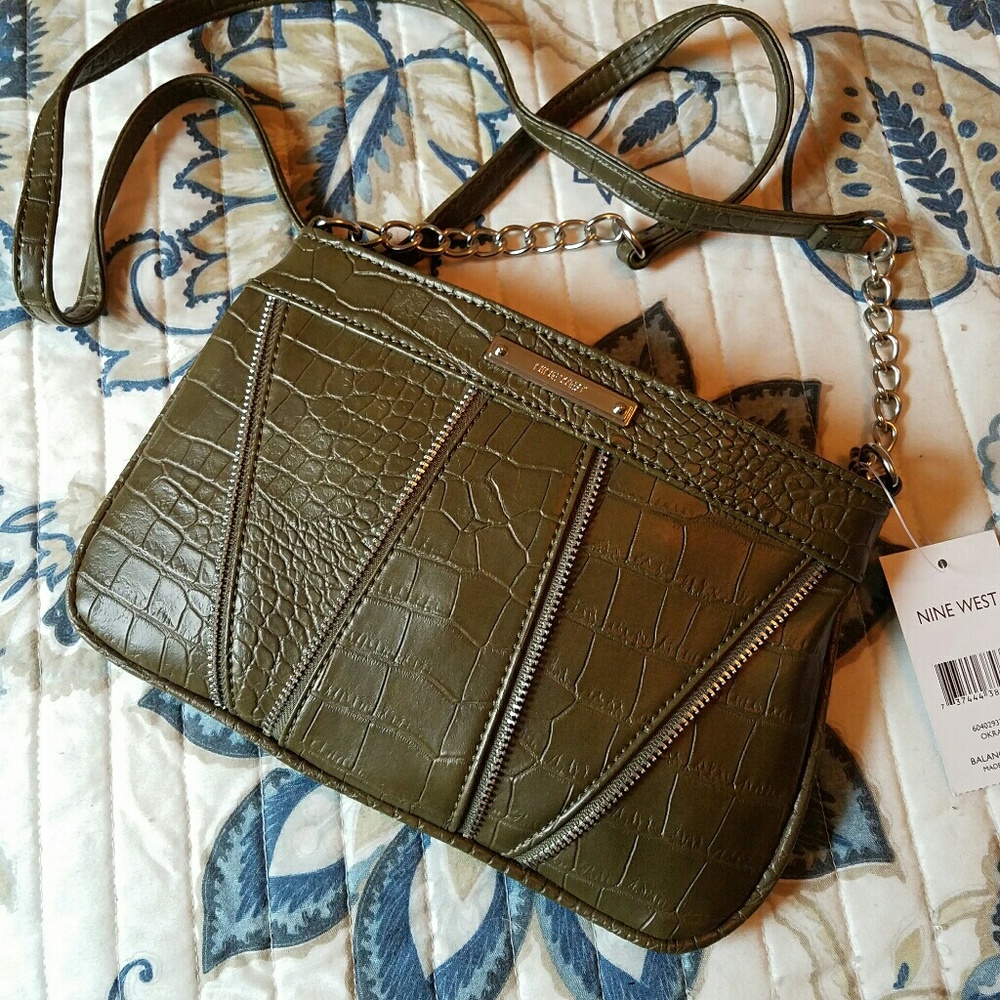 *Reduced* Olive Green Nine West Purse