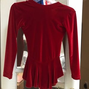 Basic red velvet skating dress