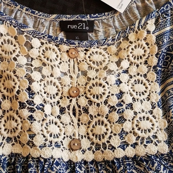 Rue21 Tops - RUE21 Off the shoulder blouse