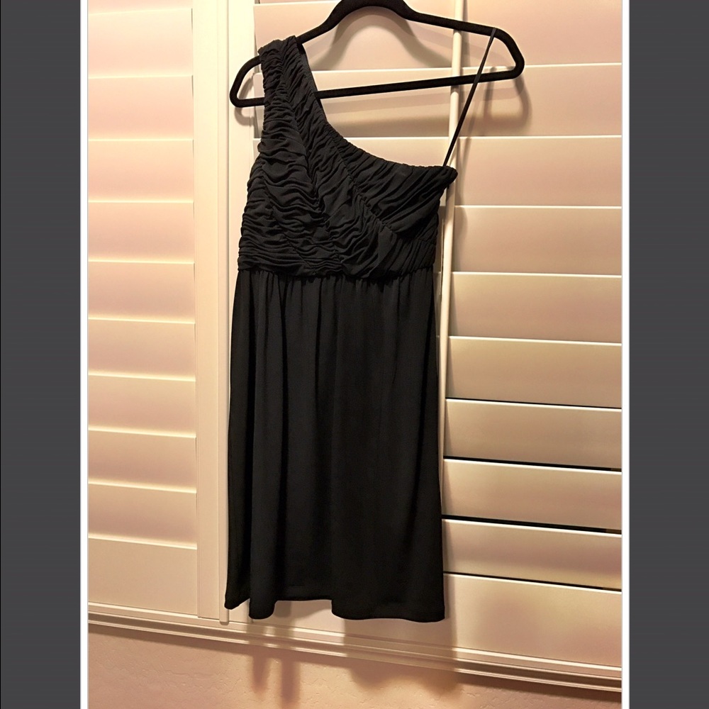 Gianna Bini Black One Shoulder Dress Small NTW