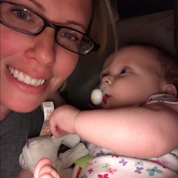 Meet your Posher, Stacey - Picture 2 of 3