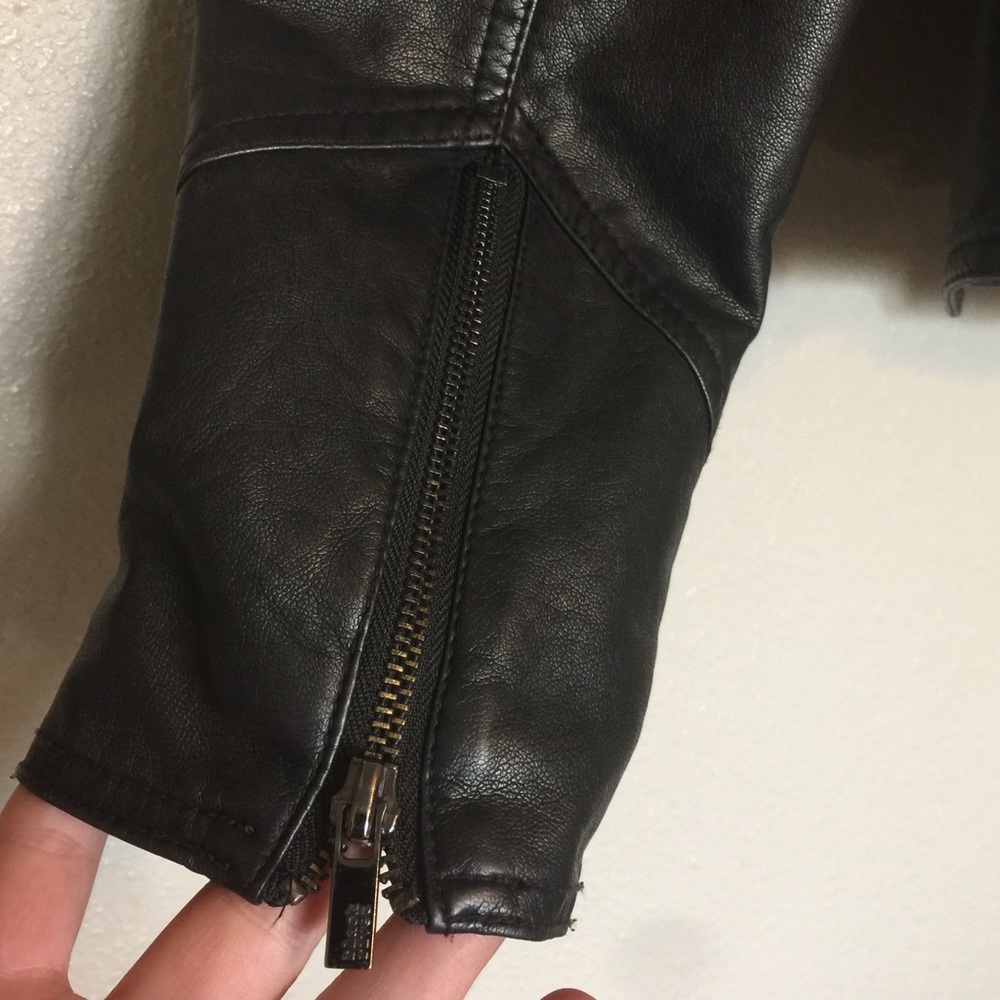 Black Rivet jacket - Picture 5 of 5