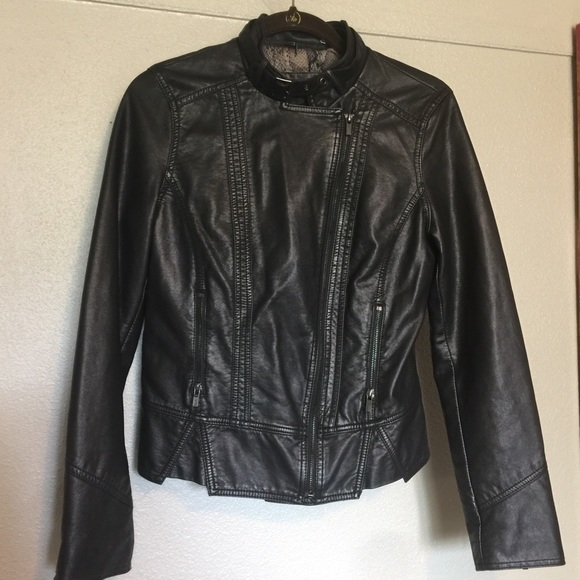 Black Rivet jacket - Picture 3 of 5