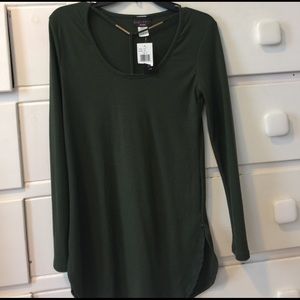 Army Green Neck Cutout Tunic by Discreet