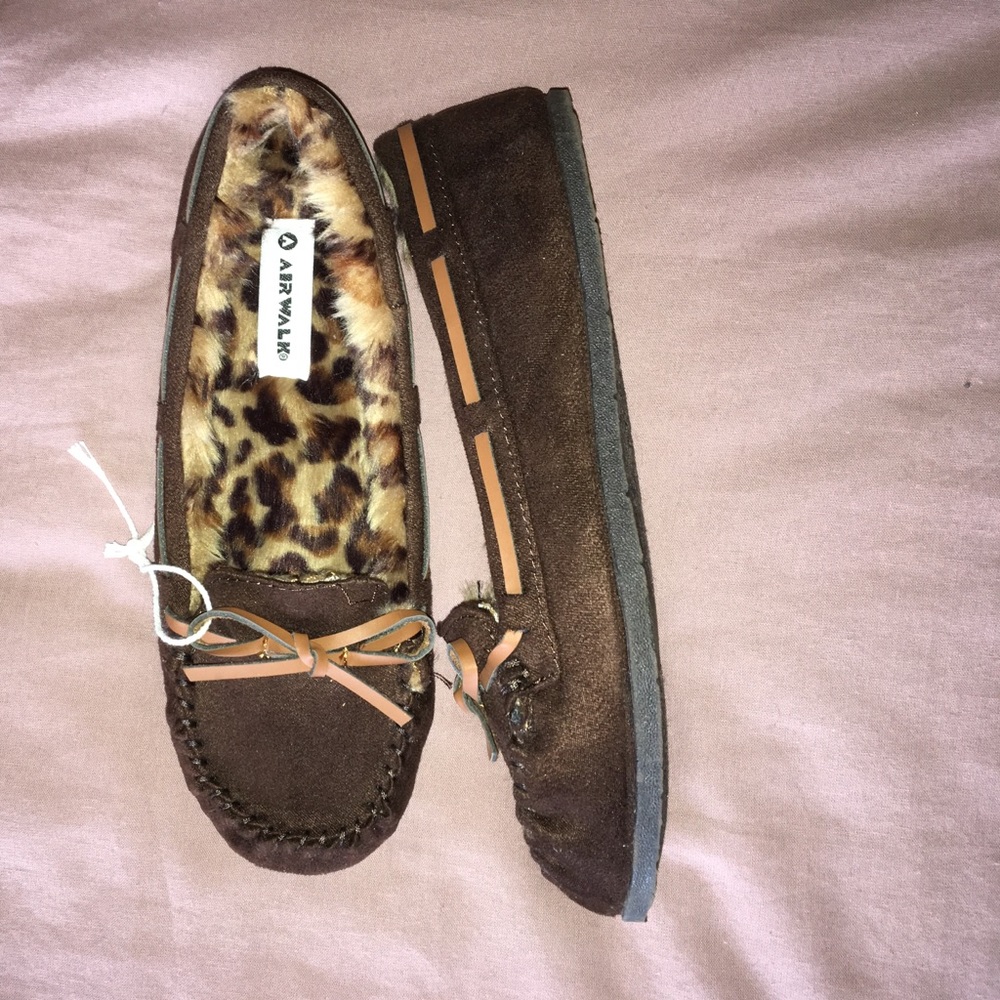 Airwalk Moccasins
