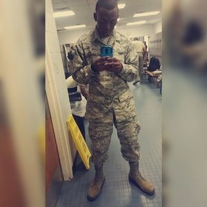 Meet your Posher, Gregory