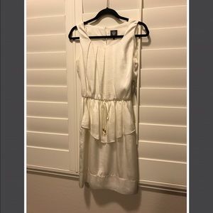 Vince Camuto Off White Sleeveless Dress Size 4 NWT