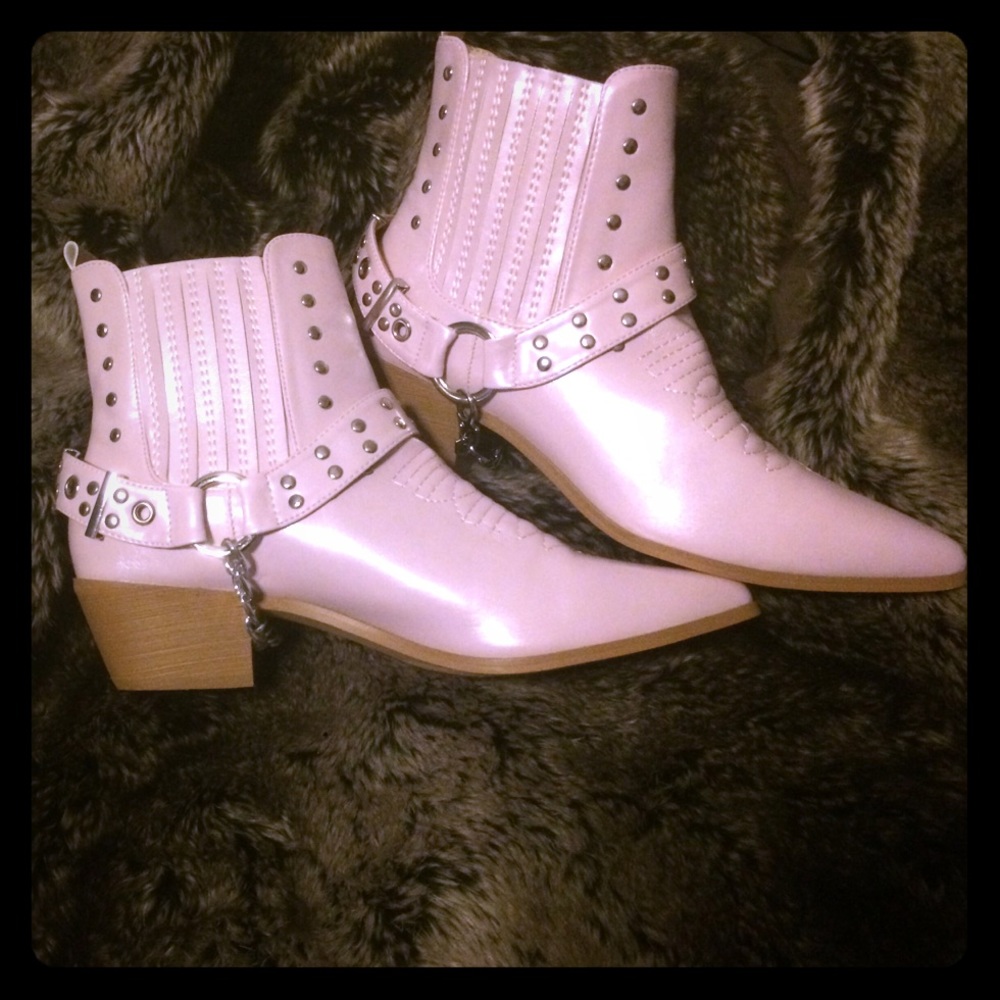 Baby pink chained boots size 8