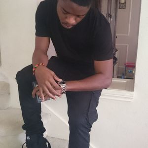 Meet your Posher, Bella