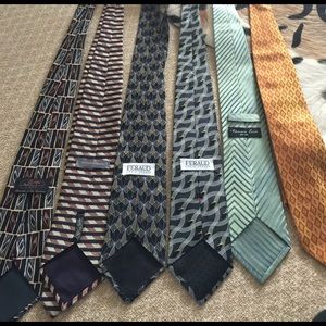 Assorted tie bundle