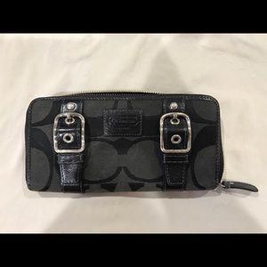 Coach zipper wallet