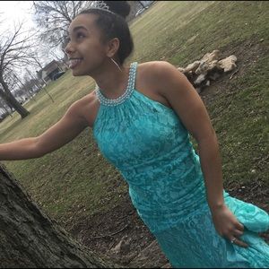 Meet your Posher, Victoria