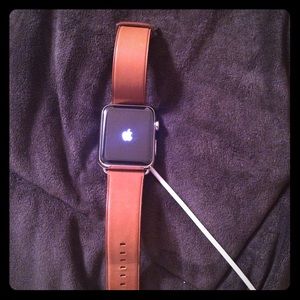 Apple Watch 42mm SS. 6.1 GB Brown leather band