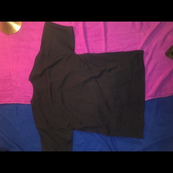 T-shirt - Picture 3 of 4