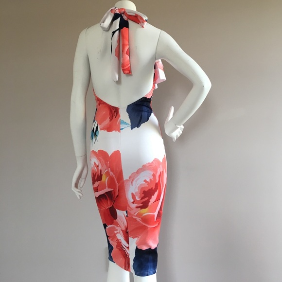 Halter Raffle Dress - Picture 3 of 7