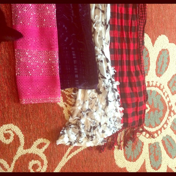 Scarf Bundle (4) red, white, purple, pink - Picture 2 of 2