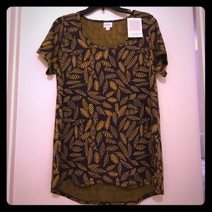 LuLaRoe Classic T Medium