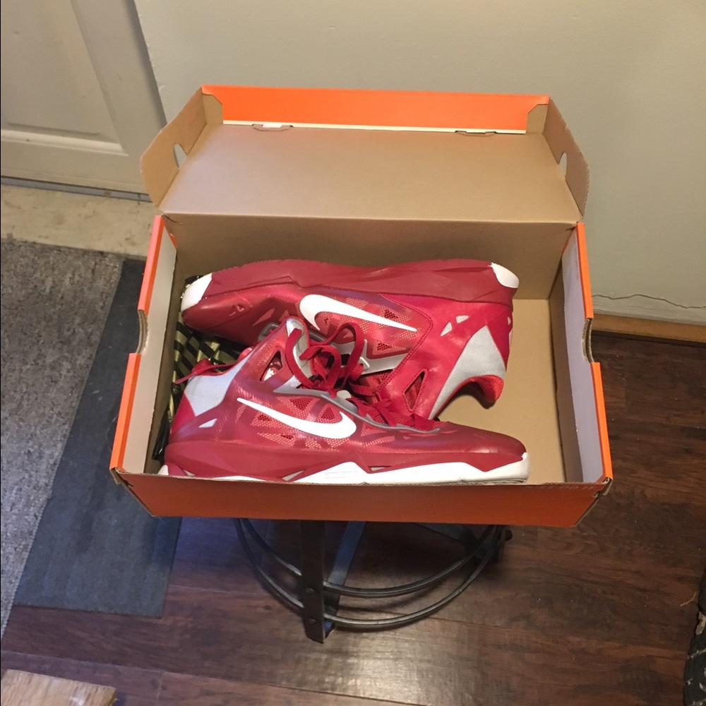 Nike basketball sneakers