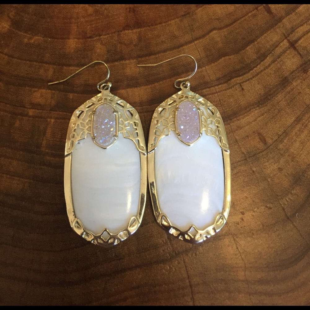 Kendra Scott Deva White mother of pearl