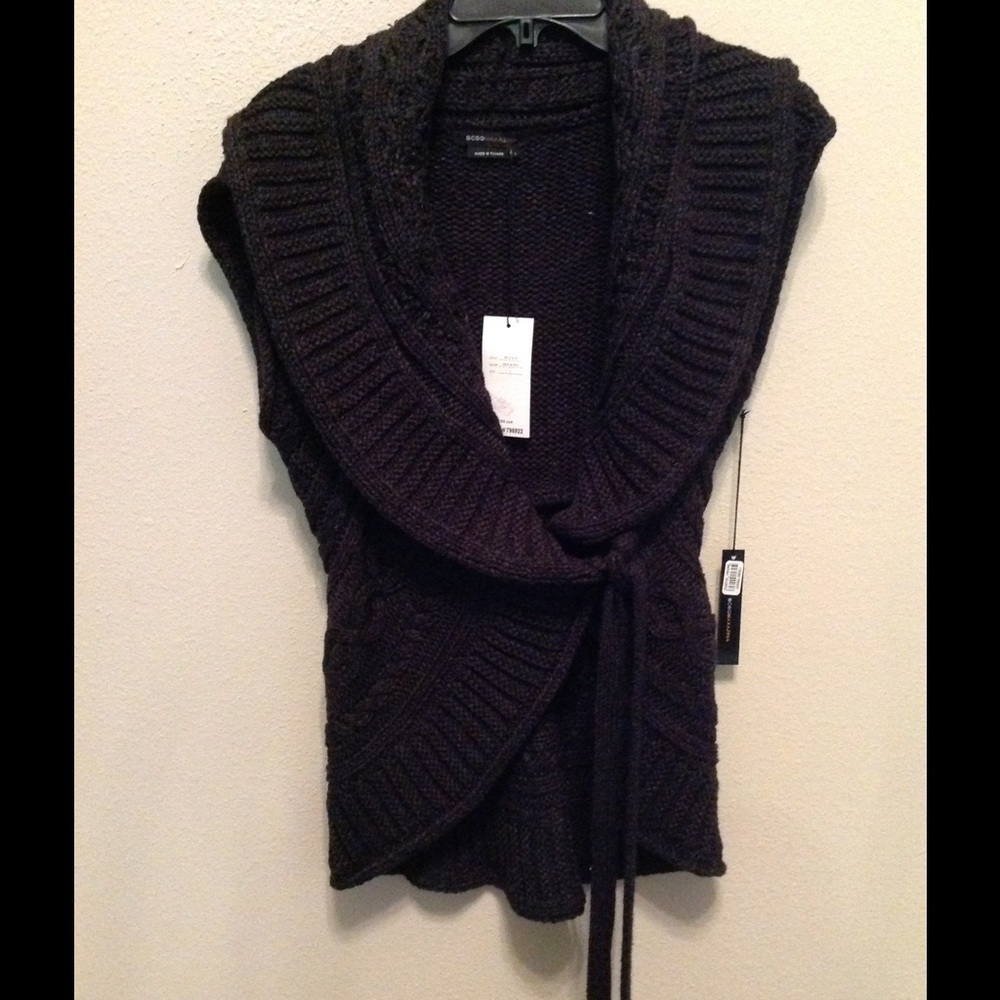NWT BCBG Sweater Large