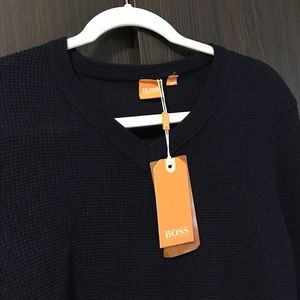 Hugo Boss NEW v-neck sweater