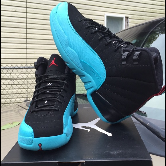 retro 12 gamma blue