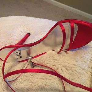 Stuart Weitzman red formal heals