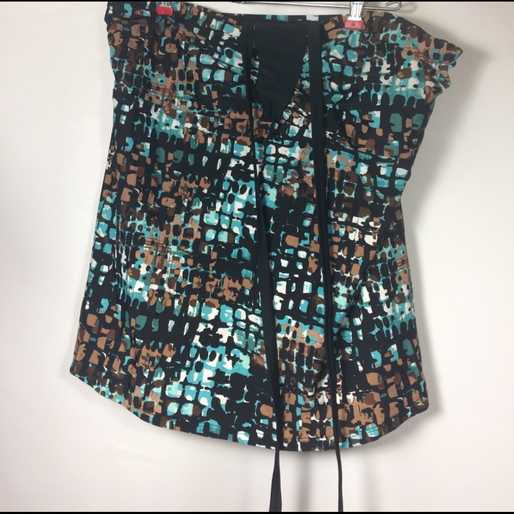 Women's size large swimming top by coco beach
