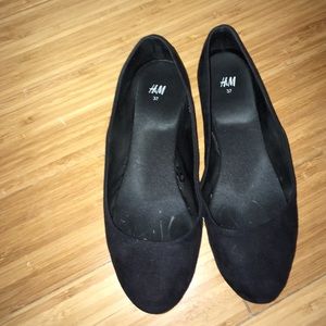 H&M black flats