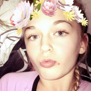 Meet your Posher, Maddie