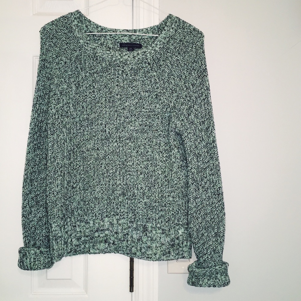 American Eagle Outfitters sweater