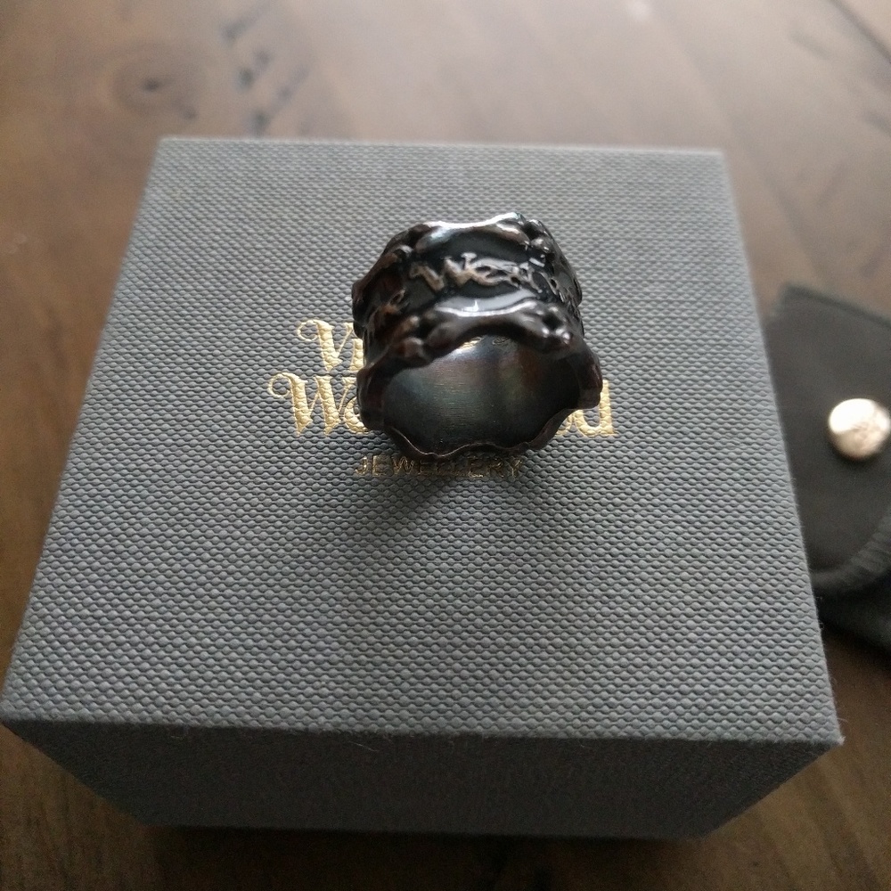 Vivienne Westwood Black Bones Ring